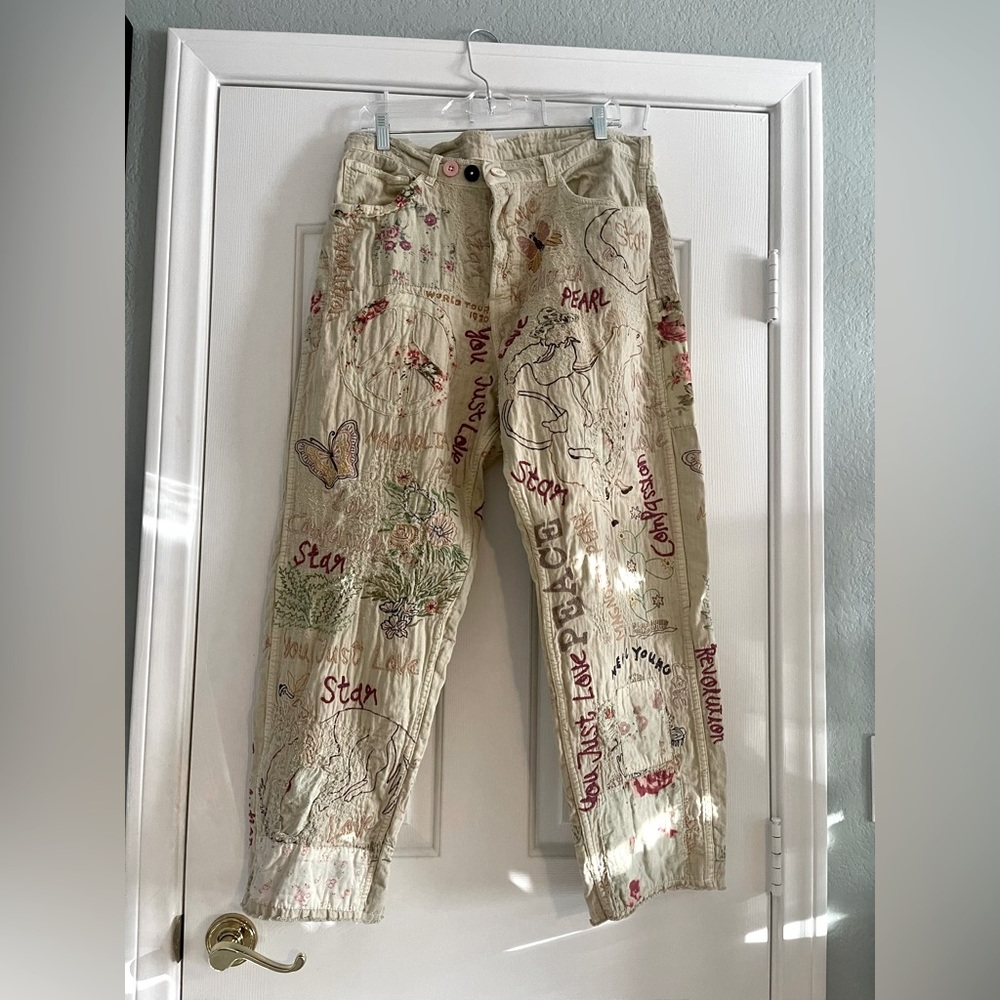 Euc Magnolia Pearl embroidered pants LOVE pants